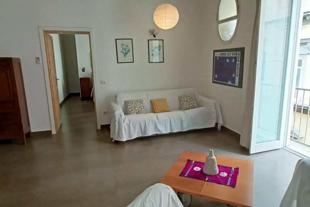 Appartamento - Casa Madre Napoli Eksteriør billede